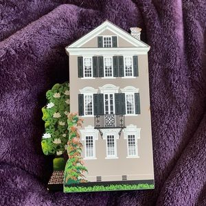 SHEILA'S Collectibles 23 meeting the Three Sisters. Charleston, SC